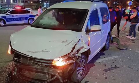 Batman'daki Otomobil Kazasında 7 Yaralı