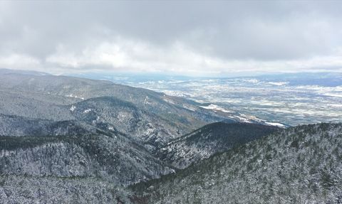 Bolu'nun Yüksek Kesimlerinde Kış Manzarası Havadan Görüntülendi