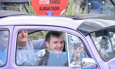 Bursa'da Otizmli Çocuklar Vosvoslarla Şehir Turu Yaptı