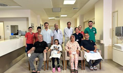 Çapraz Böbrek Nakli ile Ayşe'nin Çifte Bayramı