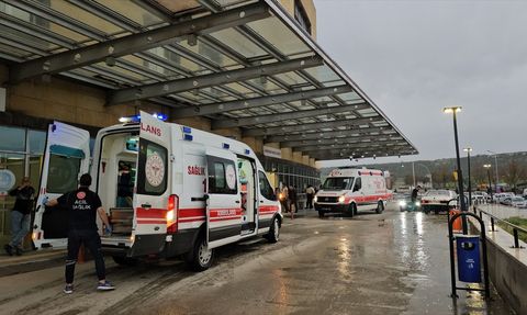 Çorum'da Gıda Zehirlenmesi Şüphesi: 25 Öğrenci Hastaneye Başvurdu
