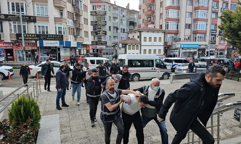 Çorum'da Kavga: 1 Ölü, 3 Yaralı ve 2 Tutuklama Süreci