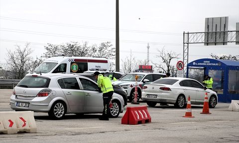 Edirne'de Jandarmadan Bayram Trafik Denetimleri