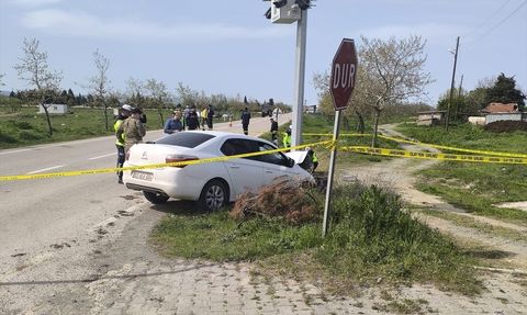 Edirne'de Motosiklet Kazası: Sürücü Ağır Yaralandı