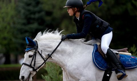 Engel Atlama Binicilik Yarışması Polis Haftası İçin Düzenlendi