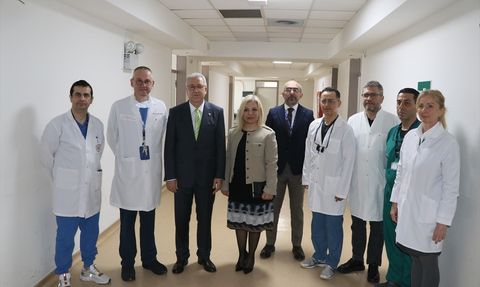 Genç Kız Yeni Kalbine Kavuştu