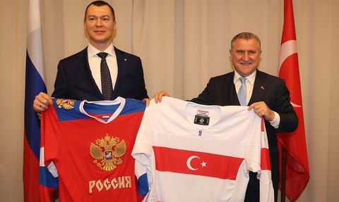 Gençlik ve Spor Bakanı Osman Aşkın Bak, Rusya'da Önemli Görüşmeler Gerçekleştirdi