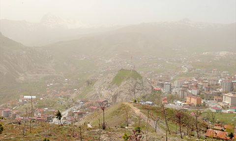 Hakkari'de Toz Taşınımı Hayatı Olumsuz Etkiliyor