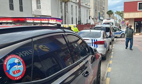 Hatay'da Berber Dükkanına Silahlı Saldırı: İki Şüpheli Gözaltında