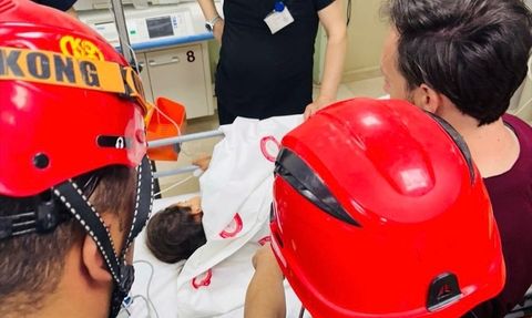 Hatay'da Kız Çocuğu İnşaat Demiri Saplanarak Yaralandı