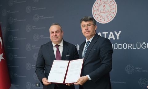 Hatay'da Öğrencilere Robotik Yarışma İçin Eğitim Desteği