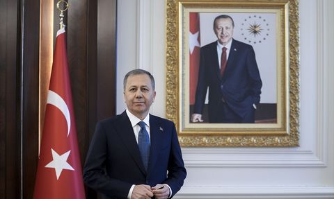 İçişleri Bakanı Yerlikaya'dan Düzensiz Göçle Mücadele Açıklamaları