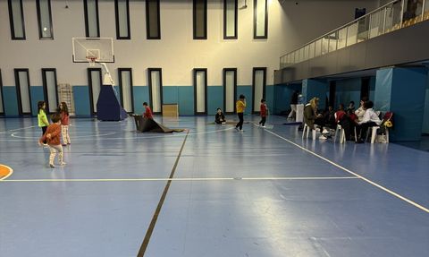 İstanbul'da Deprem Endişesiyle Dışarıda Geçirilen Gece