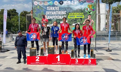 Jandarma Sporcuları Oryantiring Şampiyonası'nda 12 Madalya Kazandı