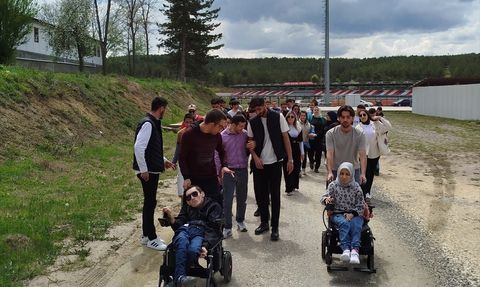 Kastamonu'da Engelli Bireylerle Üniversite Öğrencileri Buluştu