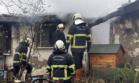 Kastamonu'da Yanan Evde Ceset Bulundu