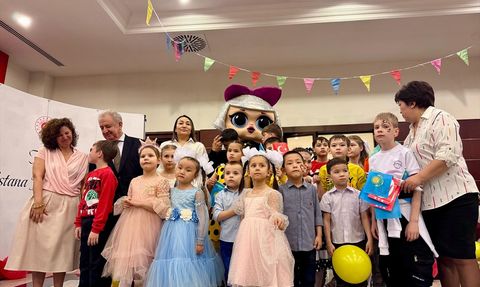 Kazakistan'da 23 Nisan Coşkuyla Kutlandı