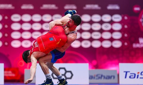 Kerem Kamal, Avrupa Güreş Şampiyonası'nda İkinci Altın Madalyasını Kazandı