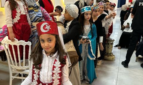 Kerkük'te 23 Nisan Bayramı Coşkuyla Kutlandı