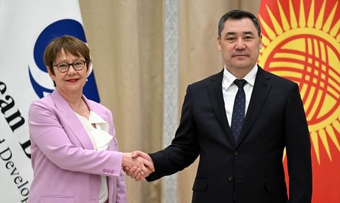 Kırgızistan Cumhurbaşkanı Caparov'un Semerkand Ziyareti ve Avrupa Birliği ile İlişkiler