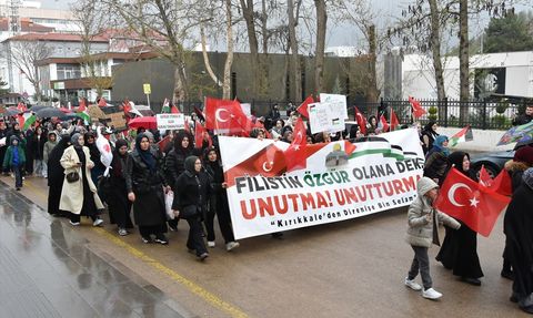 Kırıkkale'de Gazze'ye Destek Yürüyüşü Düzenlendi
