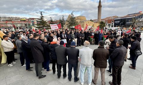 Kırşehir'de Gazze Saldırılarına Protesto Gösterisi