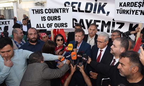 KKTC'de 'Anavatana Saygı, Vefa'ya Çağrı' Yürüyüşü Düzenlendi