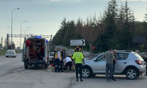 Kütahya'da Trafik Kazası: 7 Yaralı