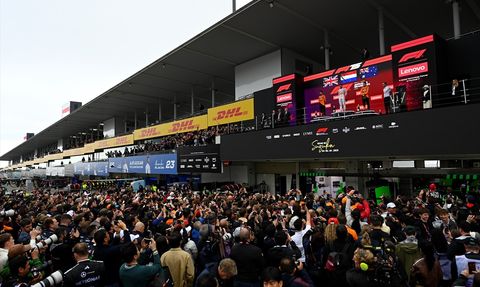 Max Verstappen Japonya Grand Prix'sini Kazandı