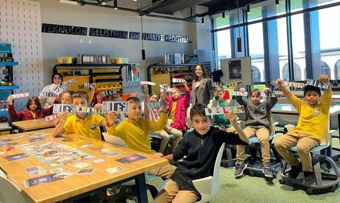 Özdemir Bayraktar Bilim Merkezi'ne Büyük İlgi