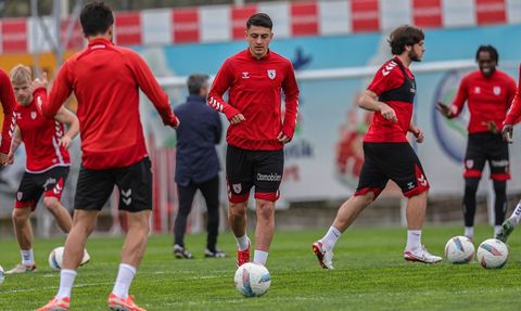 Reeder Samsunspor, Onvo Antalyaspor Maçına Hazırlıklarını Başlattı