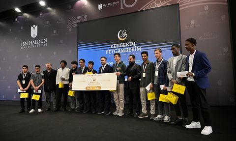 Rehberim Peygamberim Hadis Ezberleme Yarışması Ödül Töreni İbn Haldun Üniversitesi'nde Gerçekleşti