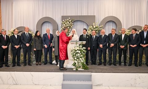 Sakarya'da Düğün: Bakanlar Tunç ve Uraloğlu Katıldı
