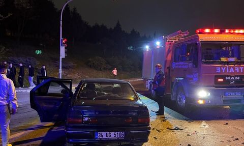 Sakarya'da İki Otomobilin Çarpıştığı Kaza: 7 Yaralı