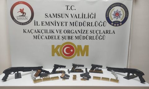 Samsun'da Kaçak Silah Ticareti Operasyonu