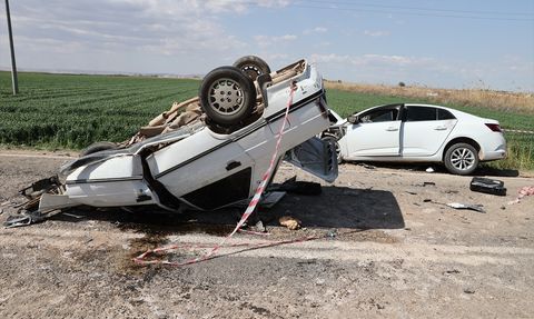 Şanlıurfa'da Trafik Kazası: 3 Ölü, 2 Yaralı