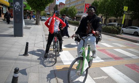 Şehit Öğretmen Şenay Aybüke Yalçın Anısına Bisiklet Turu