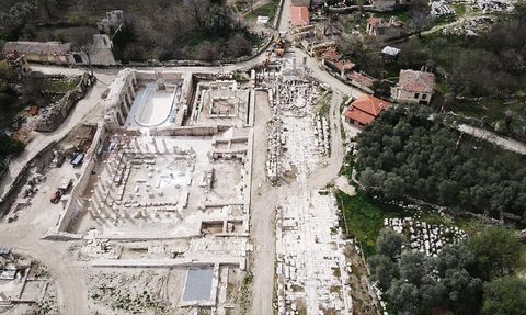 Stratonikeia Antik Kenti: Gladyatörler Şehri Ziyaretçilerini Ağırladı