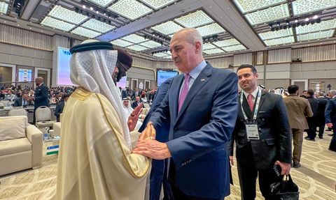 TBMM Başkanı Kurtulmuş'un Özbekistan Ziyareti: Diplomasi Trafiği Arttı