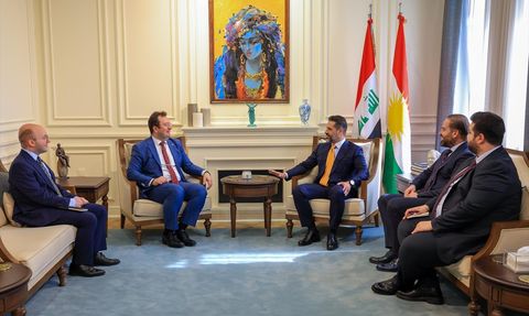 Türkiye'nin Erbil Konsolosu Talabani ile Görüştü