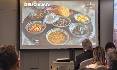 Türkiye'nin Turizm Destinasyonları Atina'da Tanıtıldı