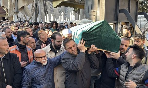 Üsküdar'da Bıçaklama Olayı: Cenaze Töreni Düzenlendi