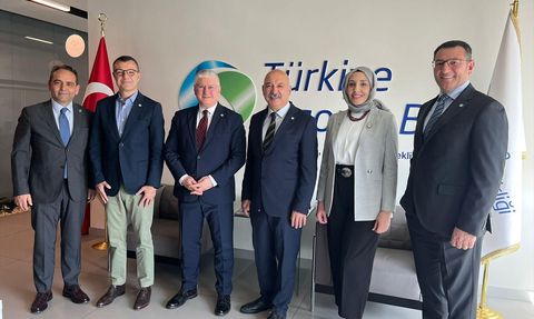 2025'te Sigorta Sektörü 30 Milyar Dolar Büyüklüğe Ulaşacak