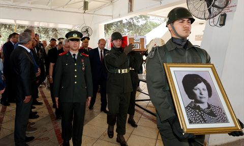 51 Yıl Sonra Bulunan Şehit Ayşe Ramadan Toprağa Verildi