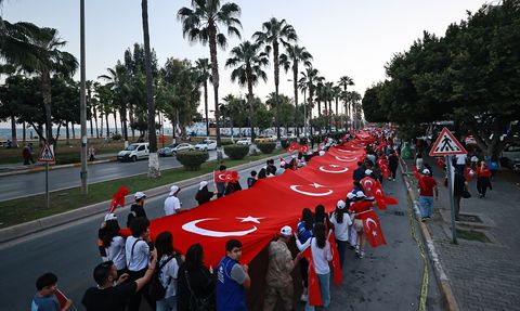 Adana ve Mersin'de 19 Mayıs Kutlamaları