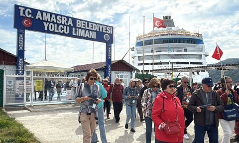 Amasra'ya Gelen 992 Turist: Kruvaziyer Ziyareti
