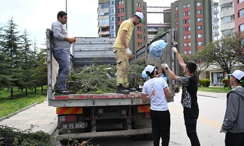 Ankara'da 'Orman Benim' Farkındalık Etkinliği Gerçekleşti
