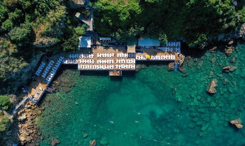 Antalya'da 5 Falez Plajı Mavi Bayrak Almaya Hak Kazandı