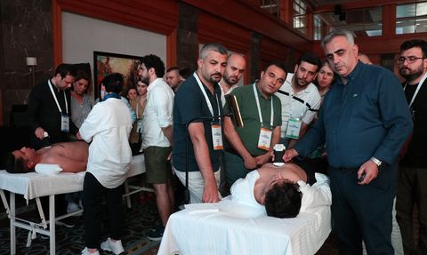 Antalya'da Dahiliye Uzmanları Kongresi Yapıldı