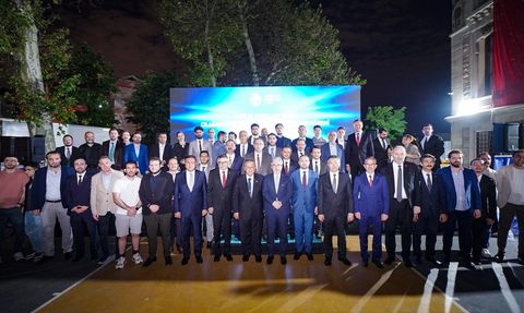 Asırlık Okullar Vakfı Olağanüstü Genel Kurulu İstanbul'da Gerçekleşti